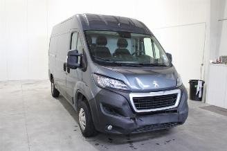 Peugeot Boxer  picture 2