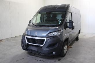 Schadeauto Peugeot Boxer  2022/5