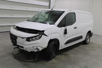 skadebil auto Fiat Doblo  2025/8