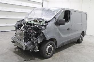 demontáž osobní automobily Renault Trafic  2023/8