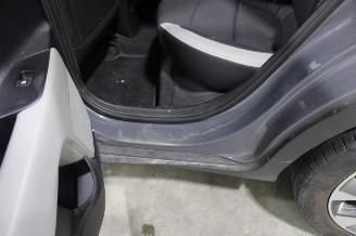 Kia Stonic  picture 19
