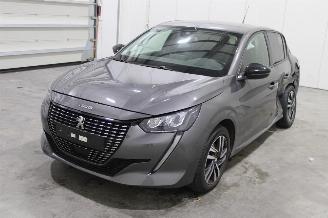 krockskadad bil auto Peugeot 208  2022/6