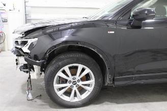 Audi Q3  picture 6