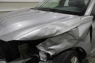 Peugeot 208  picture 8