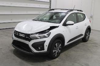 Schadeauto Dacia Sandero  2025/9