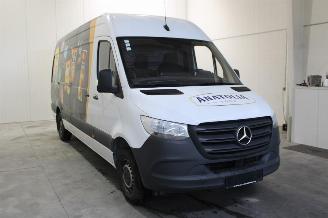 Mercedes Sprinter  picture 2
