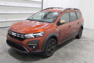 Damaged car Dacia Jogger  2025/3