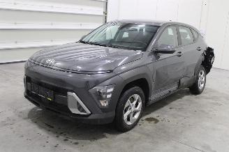 uszkodzony samochody osobowe Hyundai Kona  2025/8