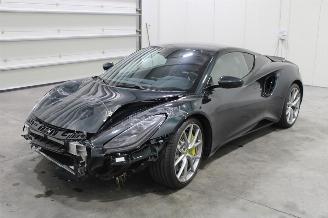krockskadad bil auto Lotus Emira  2022/9
