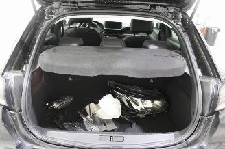 Peugeot 208  picture 20