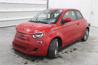 Schadeauto Fiat 500  2024/1