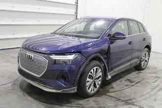 Voiture accidenté Audi Q4 e-tron 2025/3