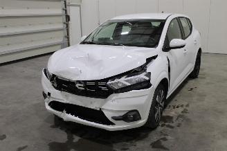 krockskadad bil auto Dacia Sandero  2025/1