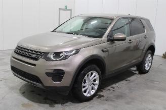 damaged passenger cars Land Rover Discovery Sport  2017/6