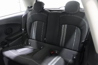 Mini Cooper SE picture 11
