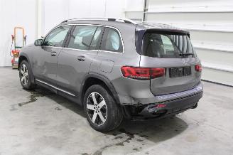 Mercedes GLB 200 picture 4