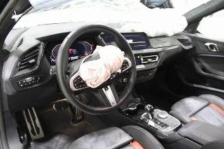 BMW 1-serie 118 picture 10