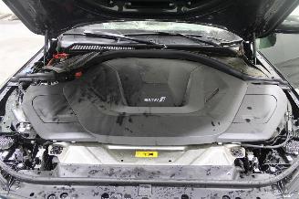 BMW i4  picture 16