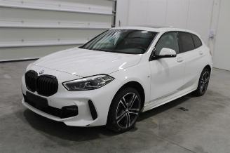 Sloopauto BMW 1-serie 118 2023/2