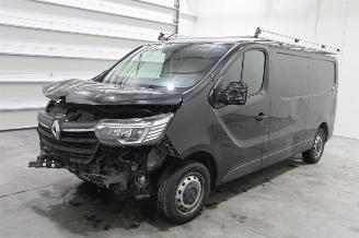 disassembly passenger cars Renault Trafic  2023/11