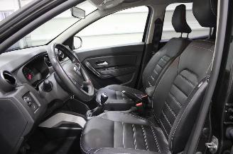 Dacia Duster  picture 11