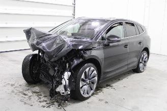 Vaurioauto  passenger cars Skoda Enyaq  2021/4