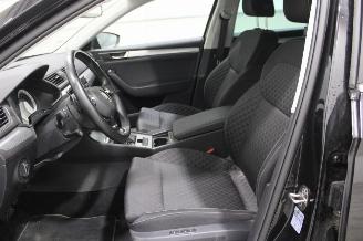 Skoda Superb  picture 11