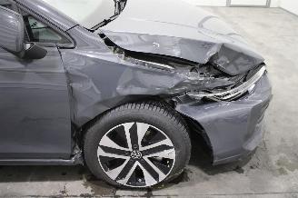 Volkswagen Golf  picture 7