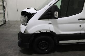 Ford Transit  picture 5