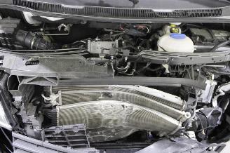 Volkswagen Transporter T6 picture 13
