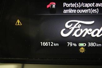 Ford Explorer  picture 13