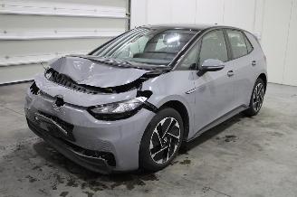 Voiture accidenté Volkswagen ID.3  2022/8