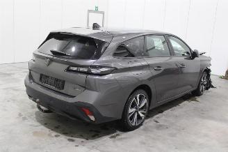 Peugeot 308  picture 3