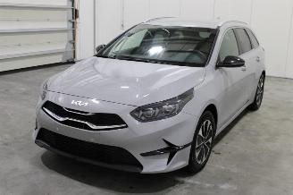 Unfallwagen Kia Cee d cee'd Sporty Wagon 2025/10