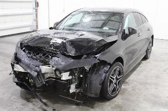 Voiture accidenté Mercedes Cla-klasse CLA 250 Shooting Brake 2023/9