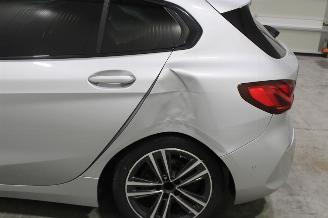 BMW 1-serie 118 picture 8