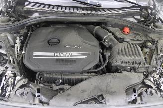 BMW 1-serie 118 picture 15