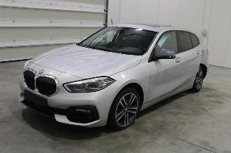 Sloopauto BMW 1-serie 118 2020/6