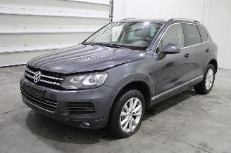 Vrakbiler auto Volkswagen Touareg  2011/6