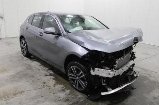 BMW 1-serie 118 picture 2