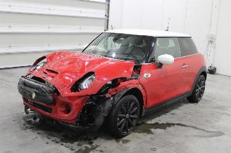 Purkuautot passenger cars Mini Cooper SE 2020/8