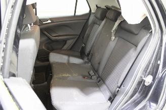 Volkswagen T-Cross  picture 12