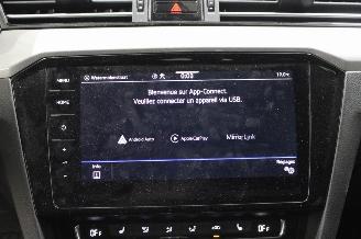 Volkswagen Passat  picture 14