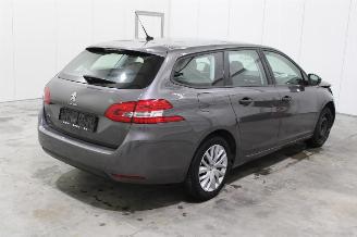 Peugeot 308  picture 3