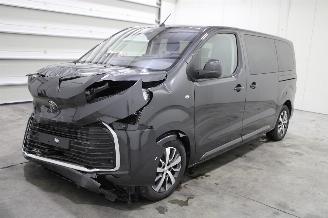 Vaurioauto  passenger cars Toyota ProAce  2026/2