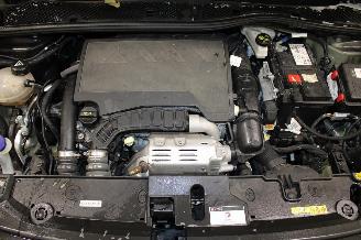 Peugeot 208  picture 15