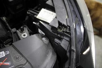 Renault Clio  picture 23