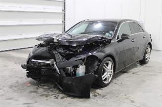 Voiture accidenté Mercedes A-klasse A 220 2020/1
