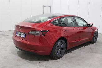 Tesla Model 3  picture 3