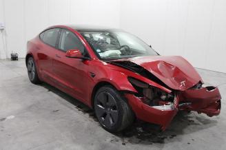 Tesla Model 3  picture 2